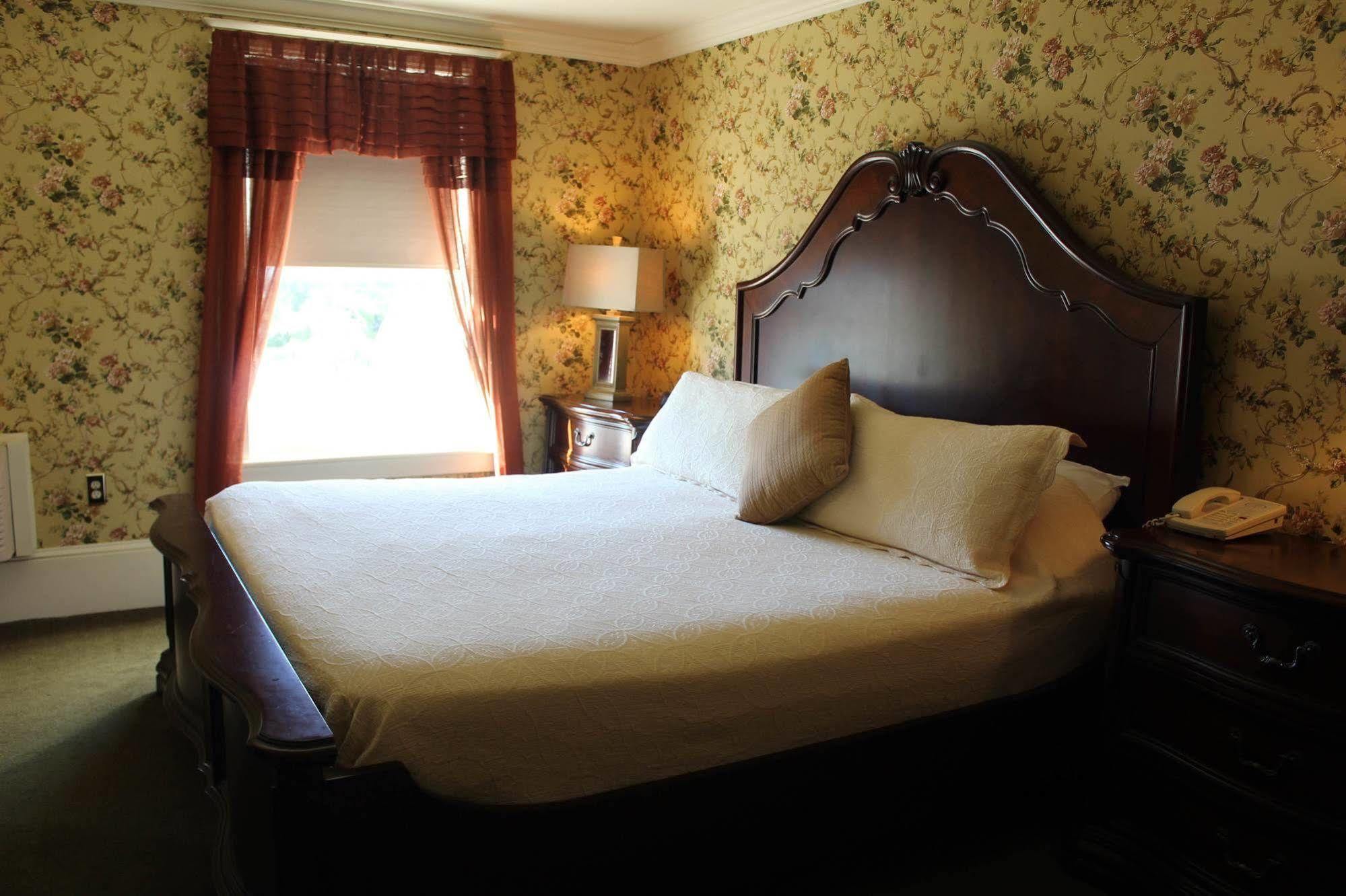 White Inn Fredonia Kültér fotó